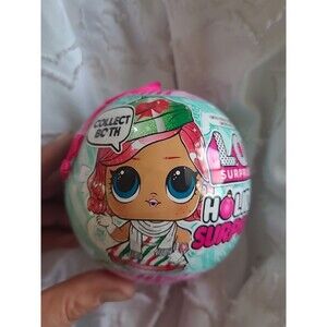 L.O.L. Surprise! Holiday Present Surprise Doll